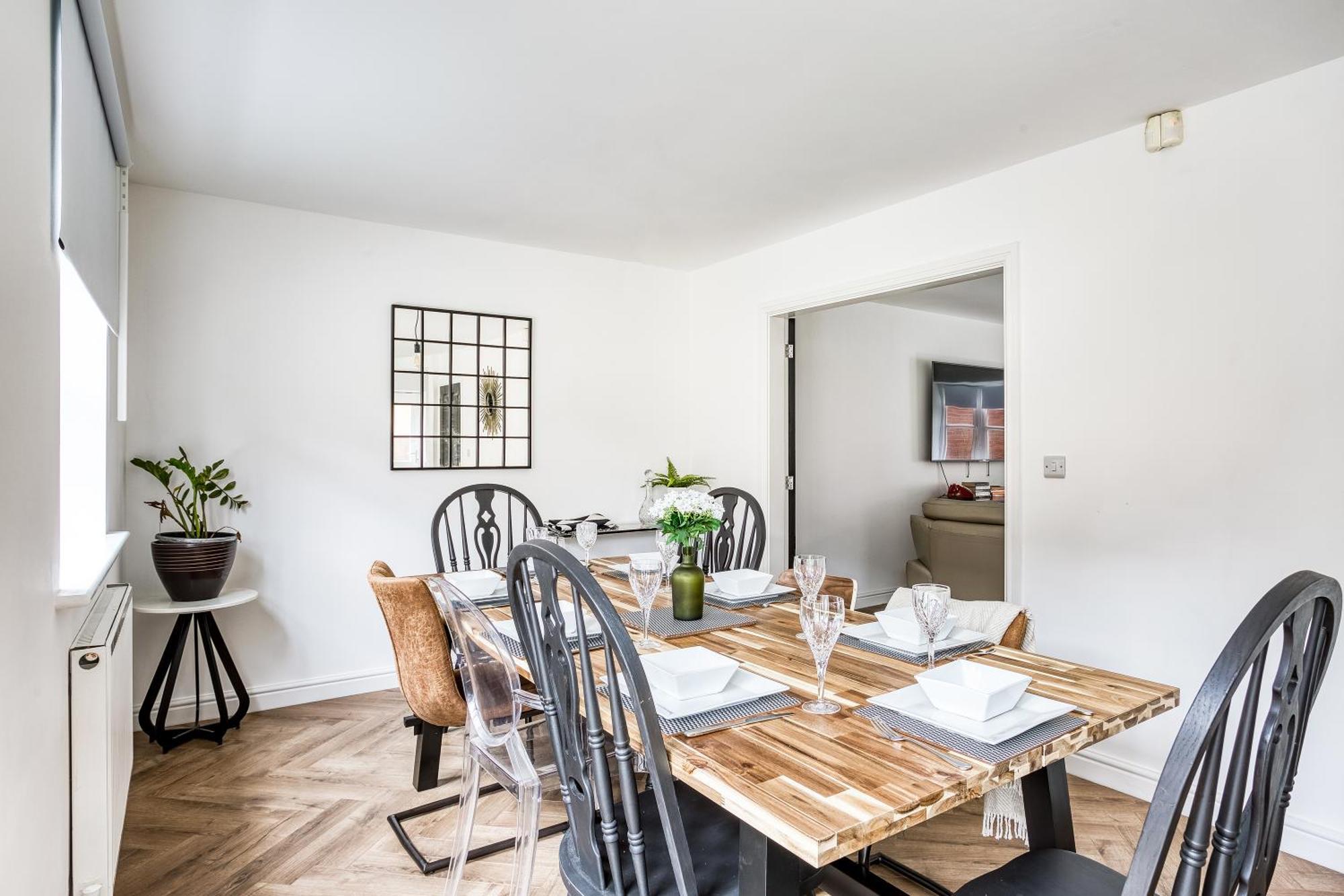 Urban Retreat With Park Views * Derby